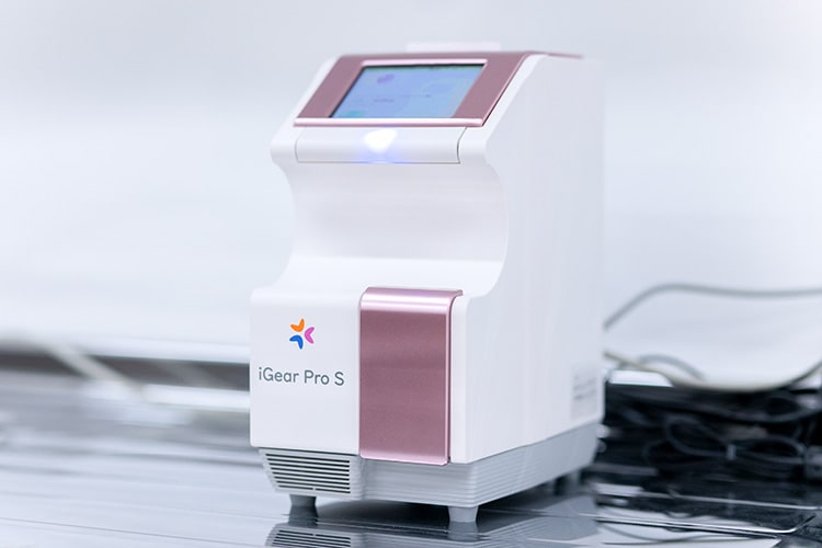 パック式臨床化学分析装置